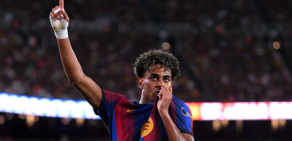 Lamine Yamal exhorte Barcelone à viser la gloire en Ligue des Champions