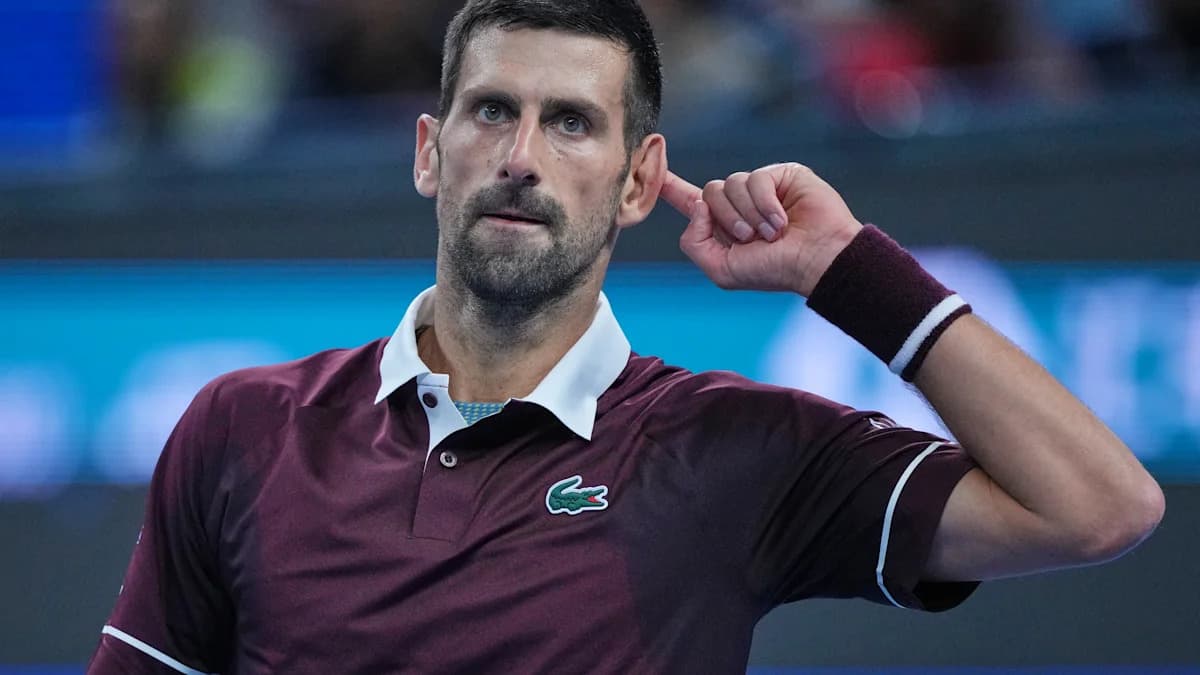 Djokovic remporte son 7e titre à l'Open de Chine après la retraite blessée de De Minaur en finale