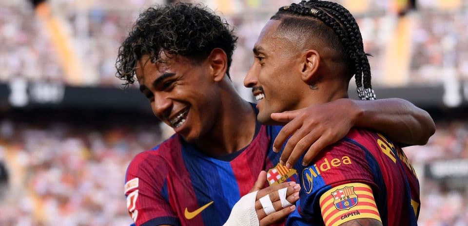 Raphinha égale un record de Lionel Messi et Lamine Yamal marque deux fois lors du large succès de Barcelone contre Valence