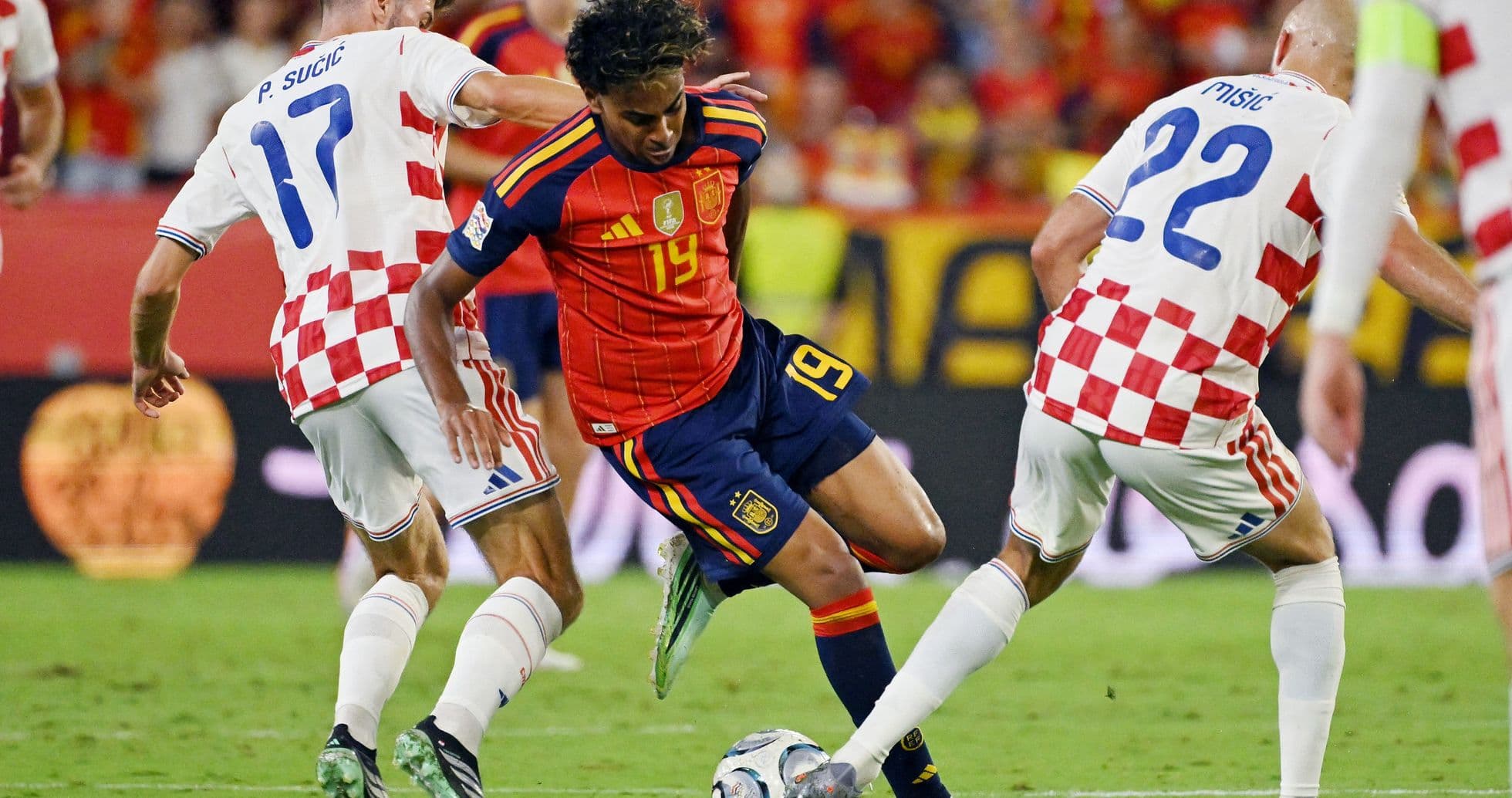 Évaluation des joueurs d’Espagne face à la Croatie : Lamine Yamal signe une performance parfaite avec un 10/10