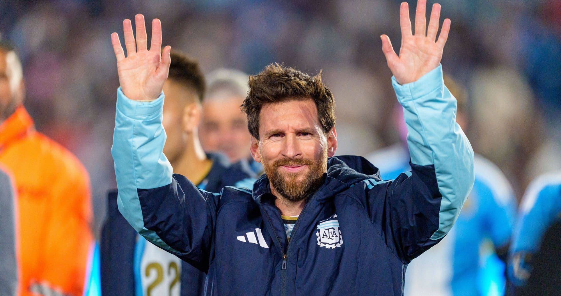 Lionel Messi honoré par River Plate lors de sa dernière apparition internationale au Monumental