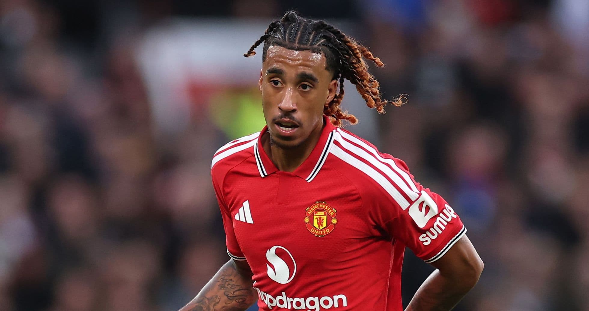 Leny Yoro évoque les discussions internes à Manchester United et reste serein avant le choc contre l'Atletico Madrid