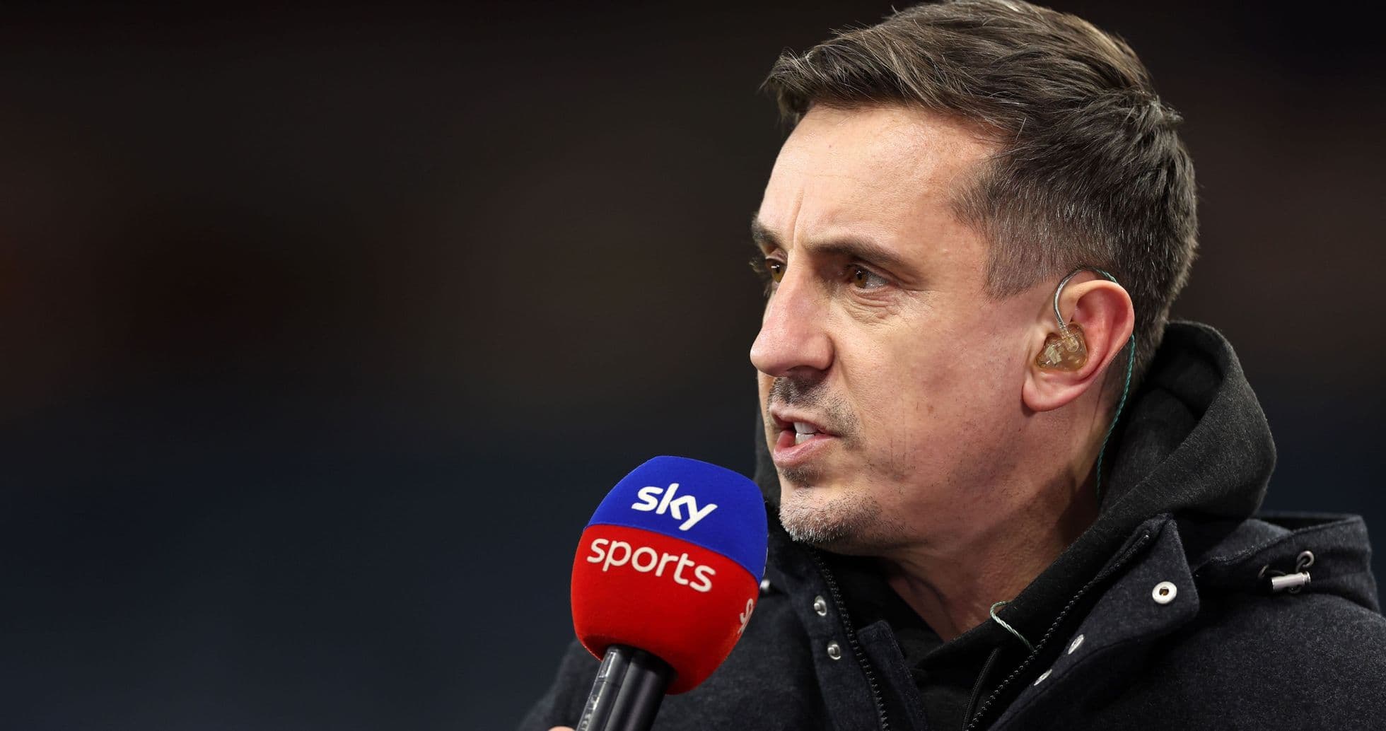 Gary Neville voit Arsenal champion de Premier League grâce à une défense inégalée