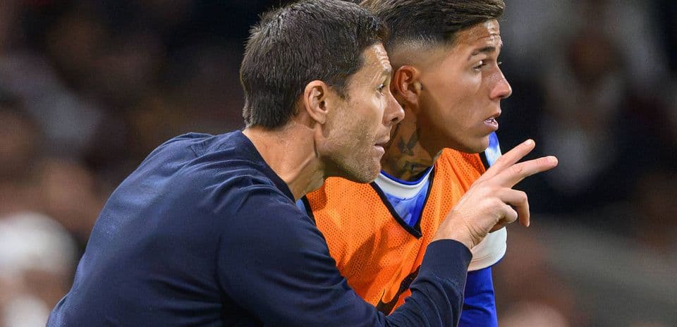 Xabi Alonso fait le point sur les transferts d'Enzo Fernandez et Pedro Neto à Chelsea