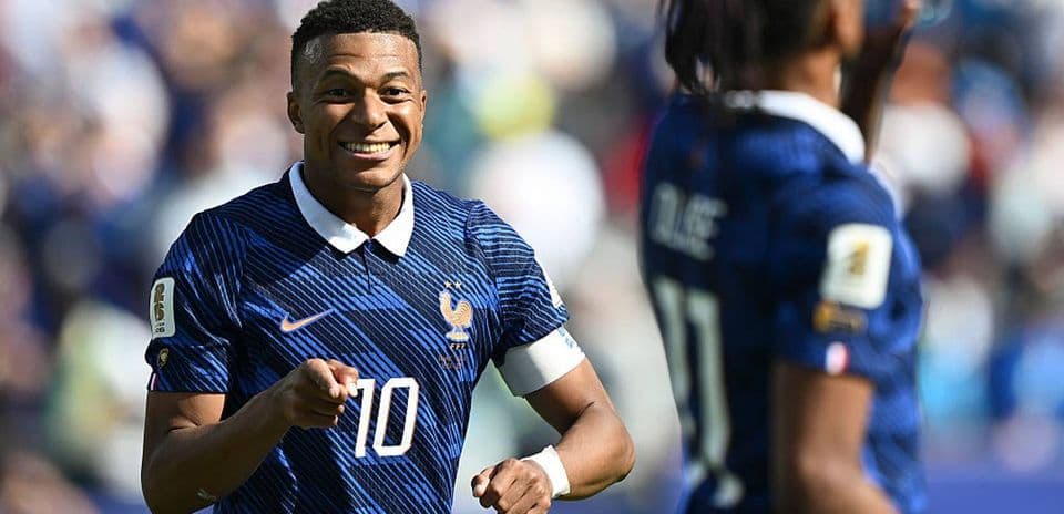 Les notes des joueurs français face au Sénégal : Mbappé entre dans l'histoire avec un doublé