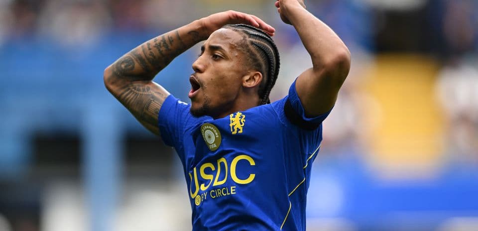 Joao Pedro réagit après sa célébration polémique contre Brighton
