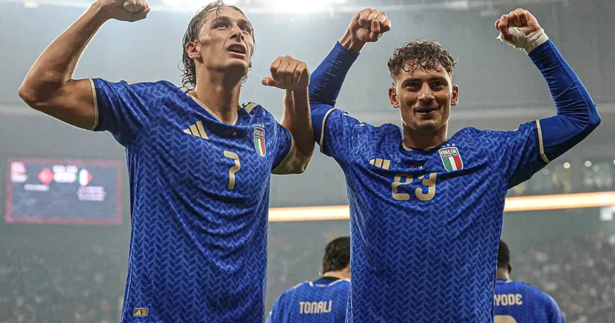 Joueurs italiens célébrant après un match Joueurs italiens célébrant après un match