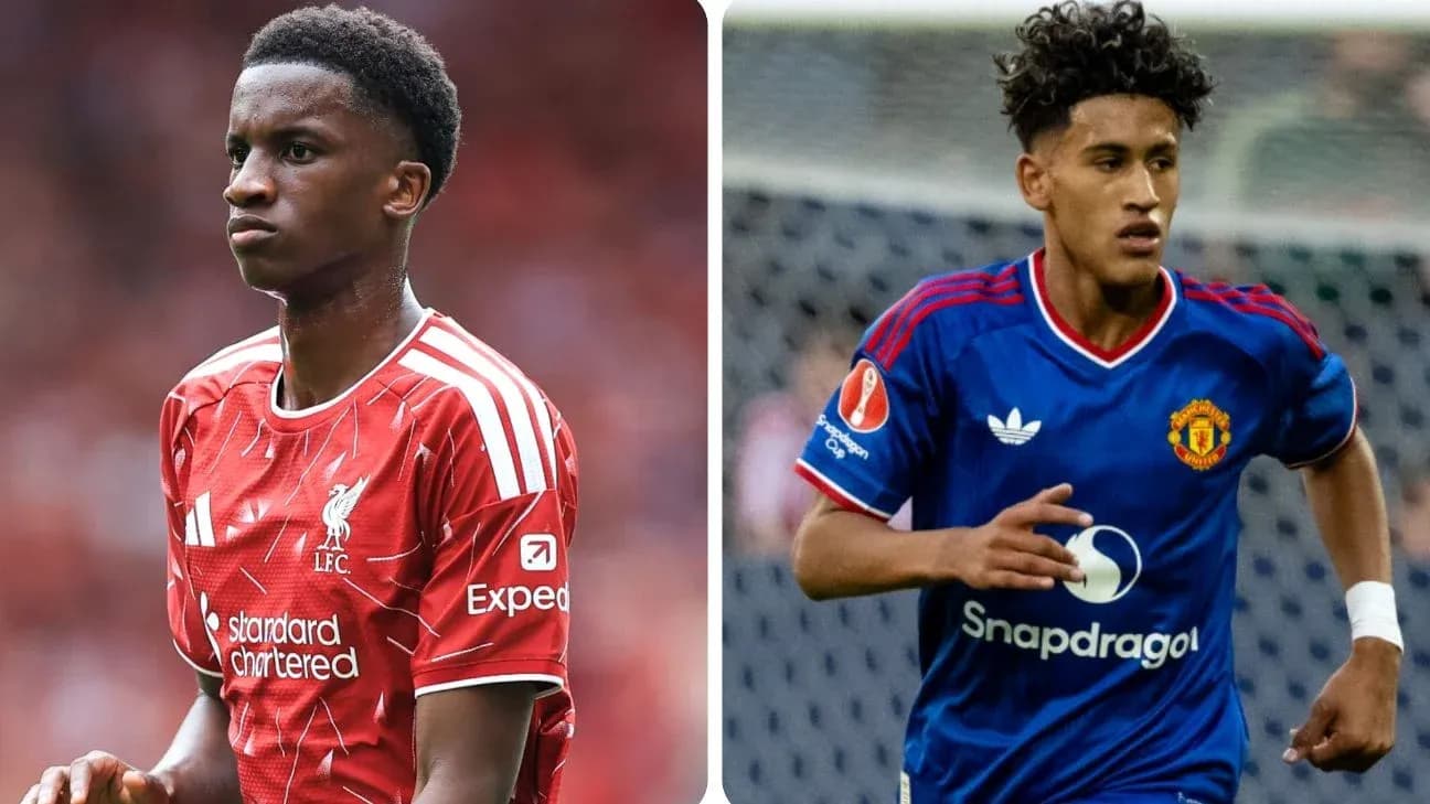 Joueurs de Liverpool et Manchester United en action Joueurs de Liverpool et Manchester United en action