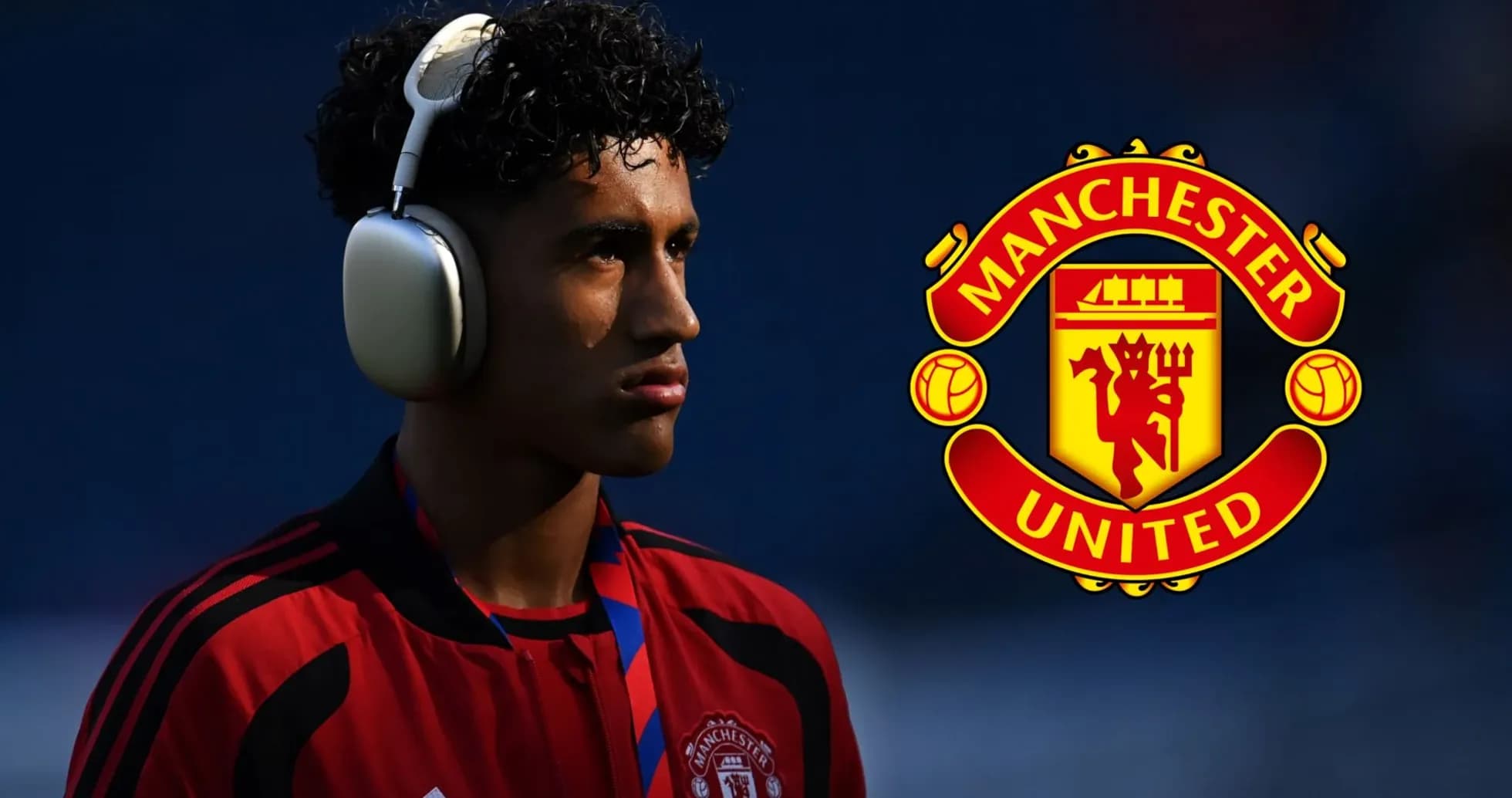 Joueur de Manchester United portant des écouteurs Joueur de Manchester United portant des écouteurs