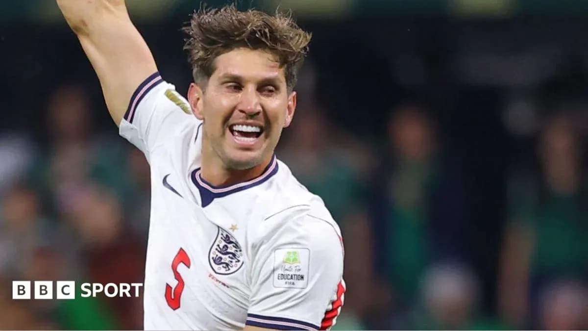 Joueur anglais célébrant un but lors d'un match Joueur anglais célébrant un but lors d'un match