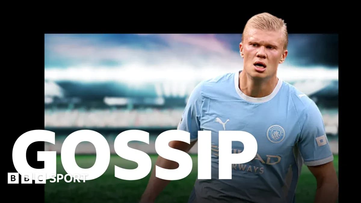 Joueur de Manchester City sur le terrain de football Joueur de Manchester City sur le terrain de football