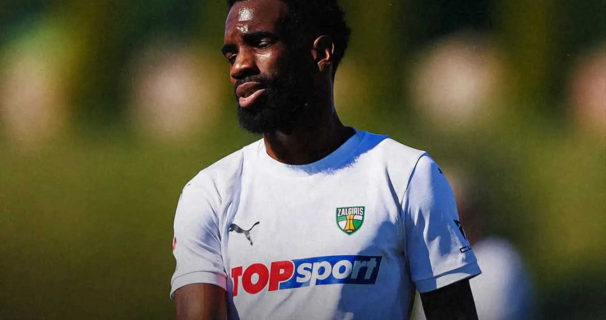 Joueur de Kauno Žalgiris lors d'un entraînement Joueur de Kauno Žalgiris lors d'un entraînement