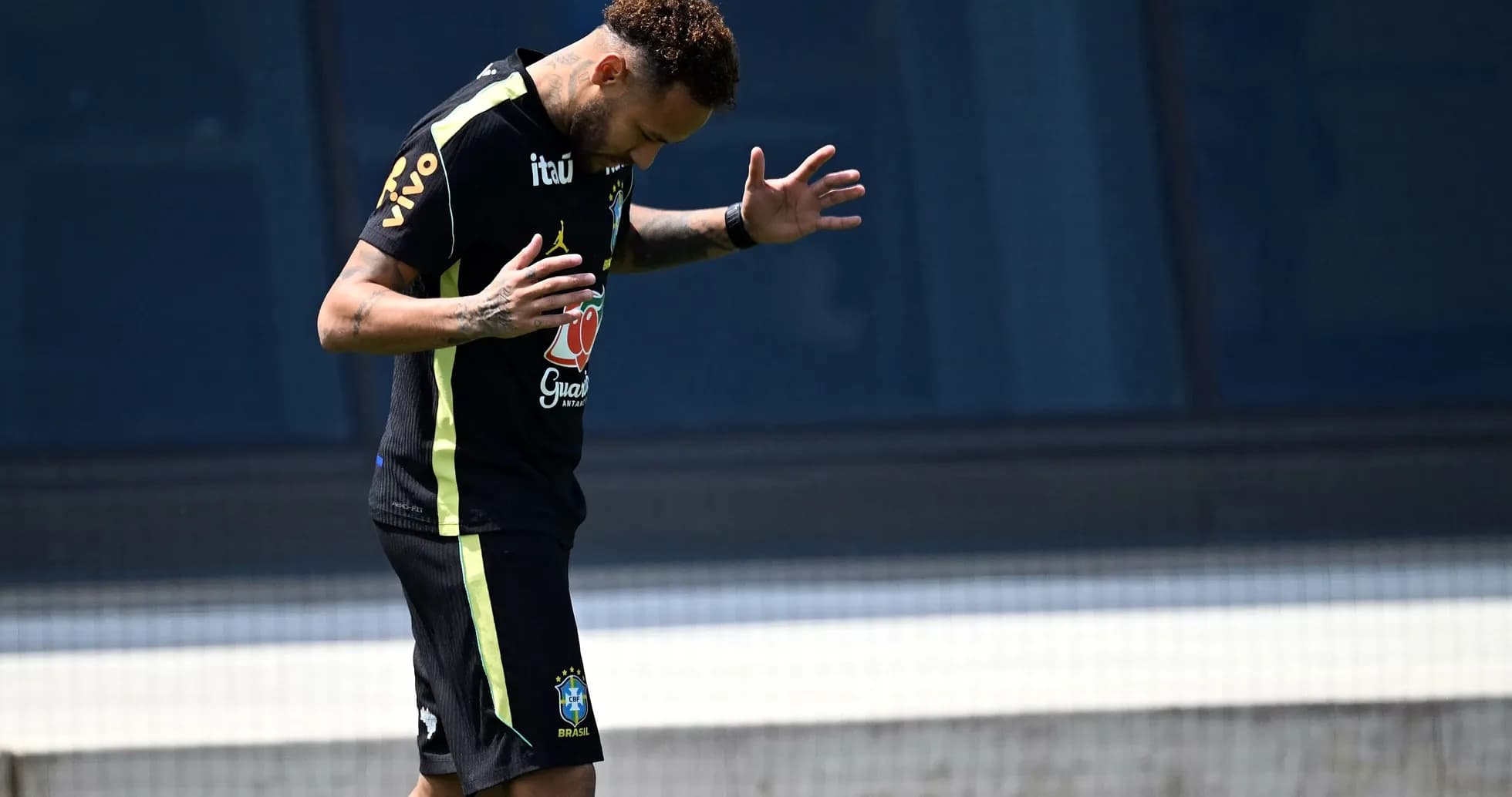 Joueur s'entraînant avec l'équipe du Brésil Joueur s'entraînant avec l'équipe du Brésil