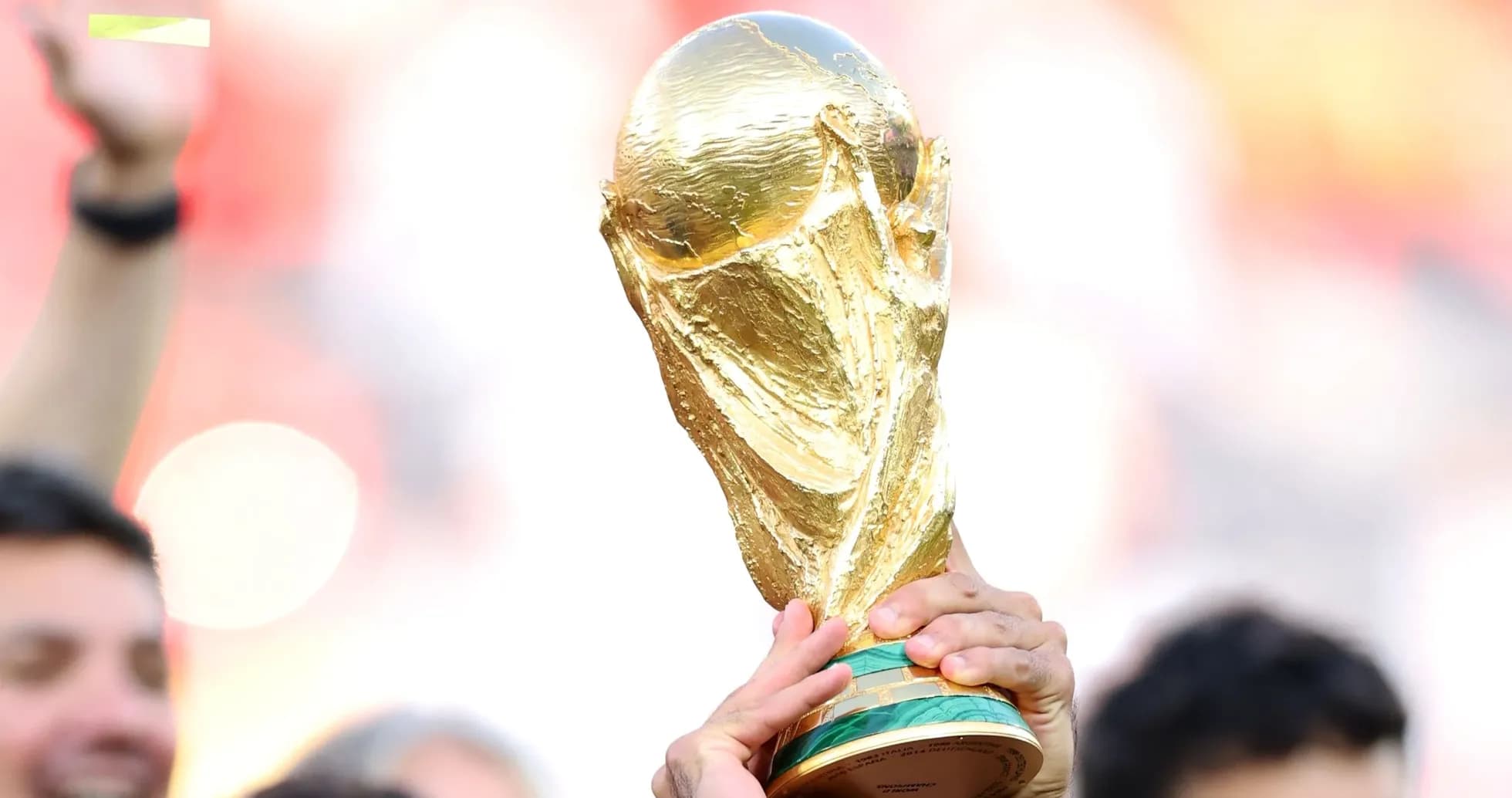 Coupe du Monde de la FIFA tenue en l'air Coupe du Monde de la FIFA tenue en l'air