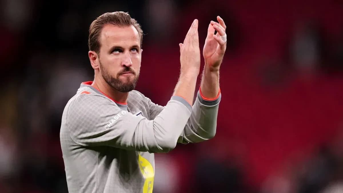 Joueur applaudissant après un match au stade Joueur applaudissant après un match au stade