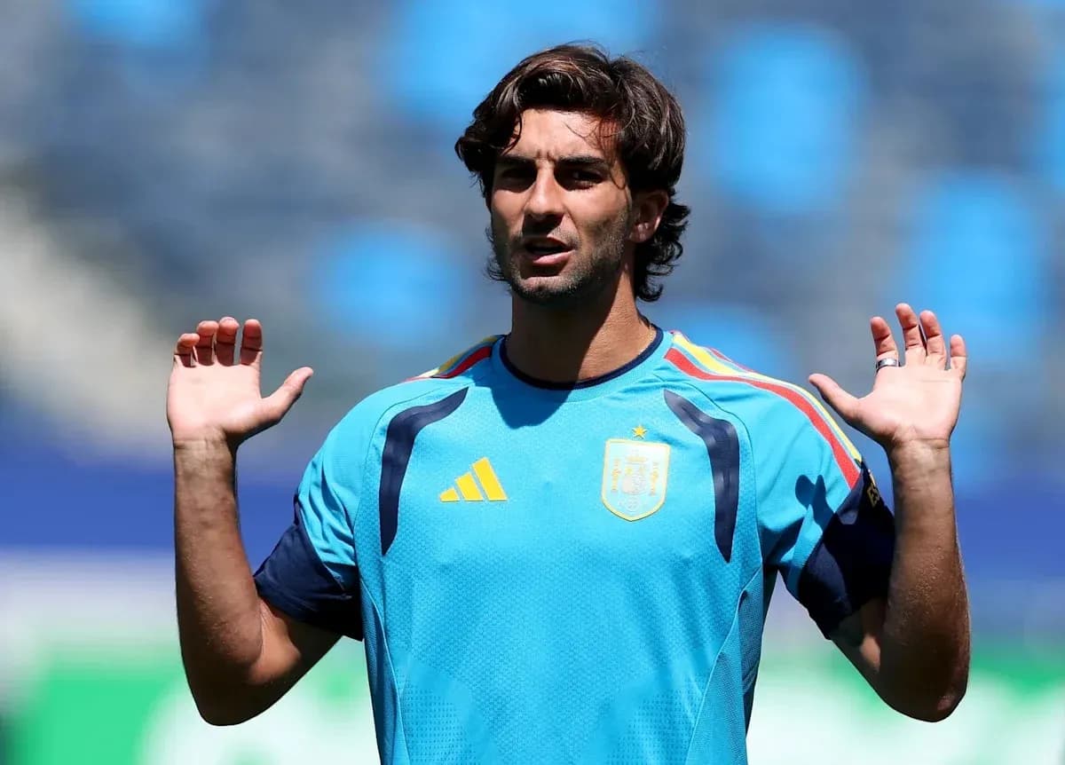 Joueur s'entraînant avec l'équipe d'Espagne Joueur s'entraînant avec l'équipe d'Espagne
