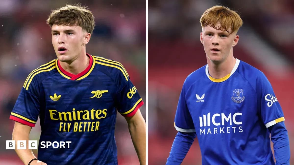 Joueurs d'Arsenal et Everton en tenue de match Joueurs d'Arsenal et Everton en tenue de match