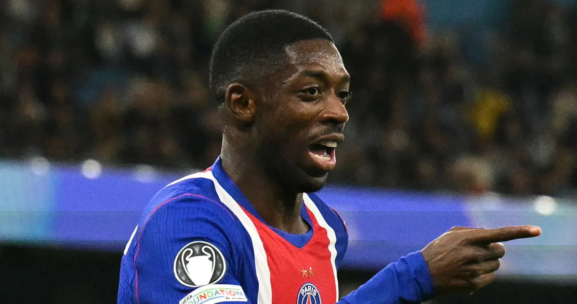 Joueur de Paris Saint-Germain célébrant un but Joueur de Paris Saint-Germain célébrant un but