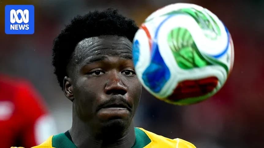 Joueur recevant le ballon pendant un match Joueur recevant le ballon pendant un match