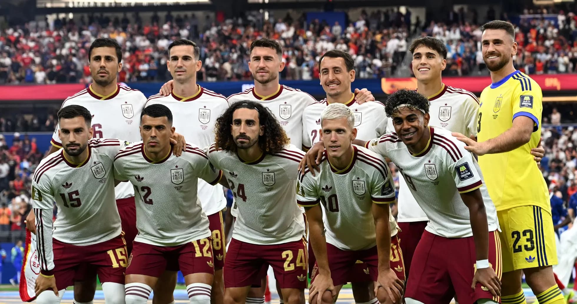 Équipe d'Espagne posant avant un match Équipe d'Espagne posant avant un match