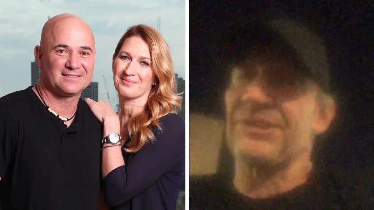 Deux personnes posant ensemble, une autre en vidéo floue Deux personnes posant ensemble, une autre en vidéo floue