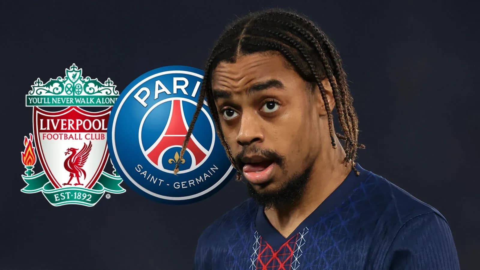 Joueur de football avec logos de Liverpool et PSG Joueur de football avec logos de Liverpool et PSG