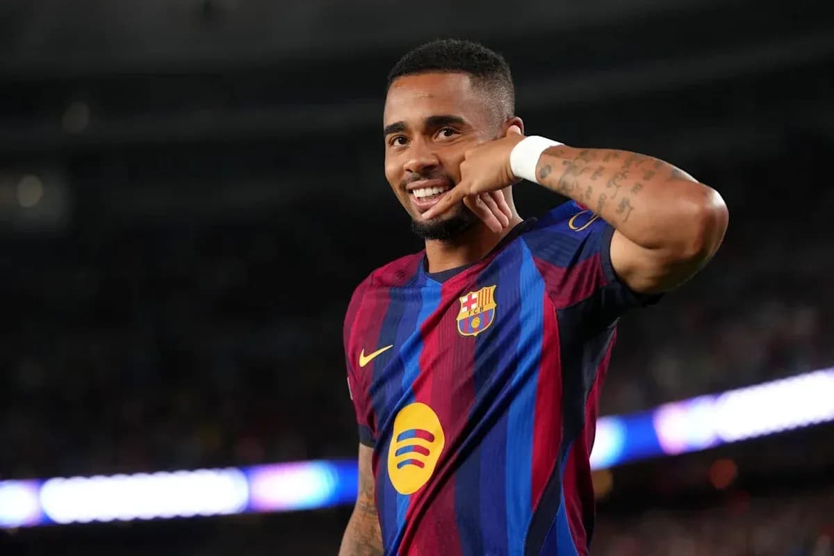 Joueur du FC Barcelone célébrant un but Joueur du FC Barcelone célébrant un but