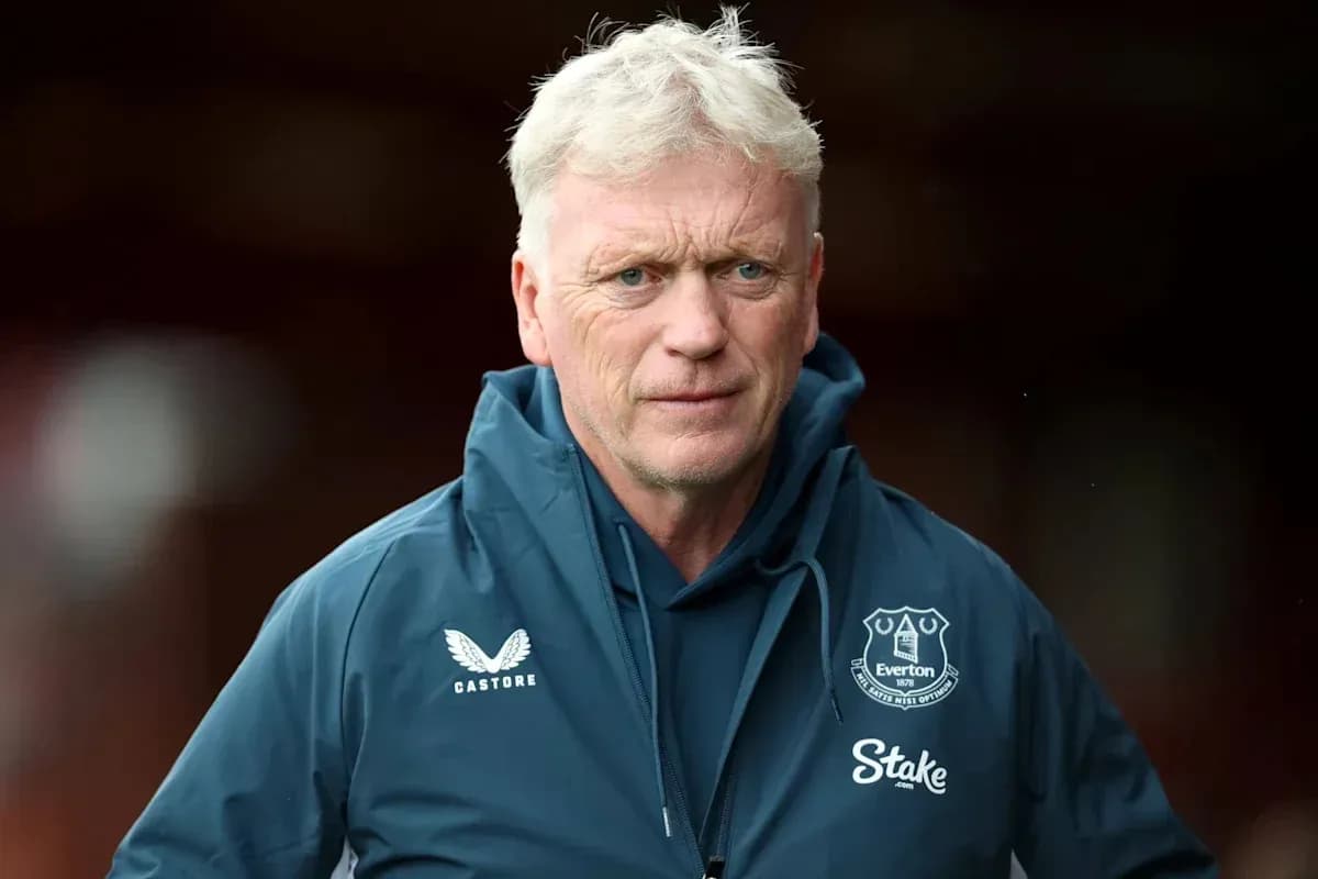 Entraîneur d'Everton lors d'une séance d'entraînement Entraîneur d'Everton lors d'une séance d'entraînement