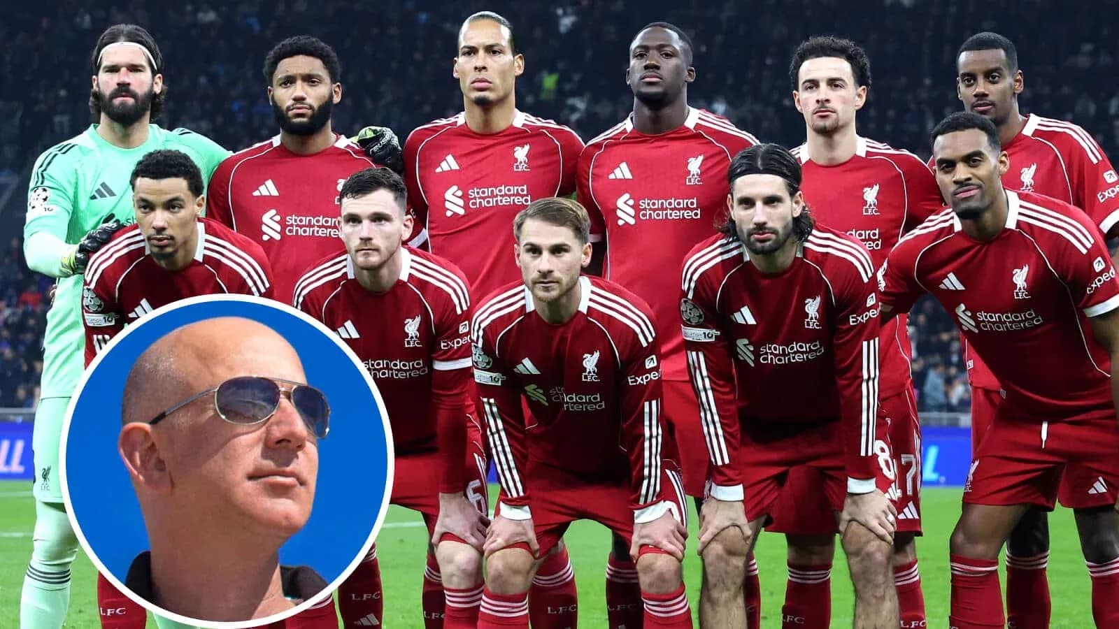 Équipe de Liverpool posant avant un match Équipe de Liverpool posant avant un match