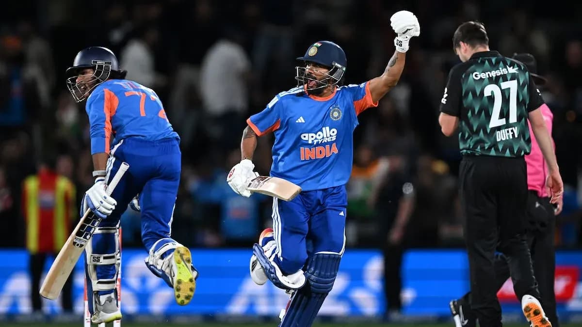 Joueurs indiens célébrant une victoire au cricket Joueurs indiens célébrant une victoire au cricket