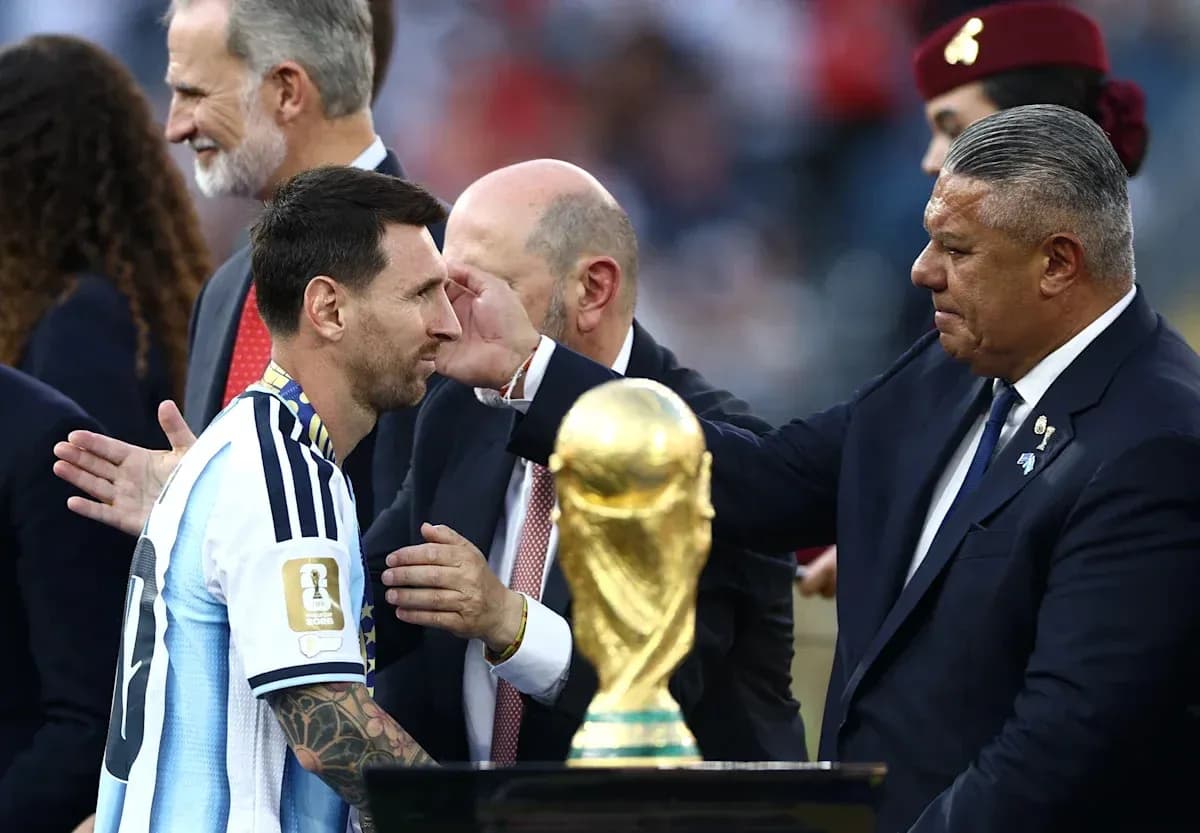 Lionel Messi receiving trophy after match presentation Lionel Messi receiving trophy after match presentation