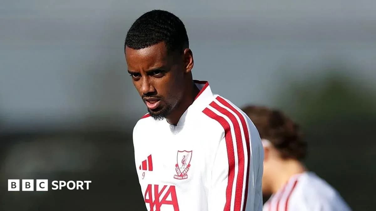 Joueur en entraînement avec maillot de Liverpool Joueur en entraînement avec maillot de Liverpool