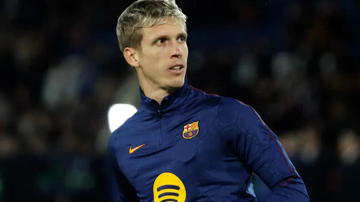 Joueur de Barcelone lors de l'échauffement avant le match Joueur de Barcelone lors de l'échauffement avant le match