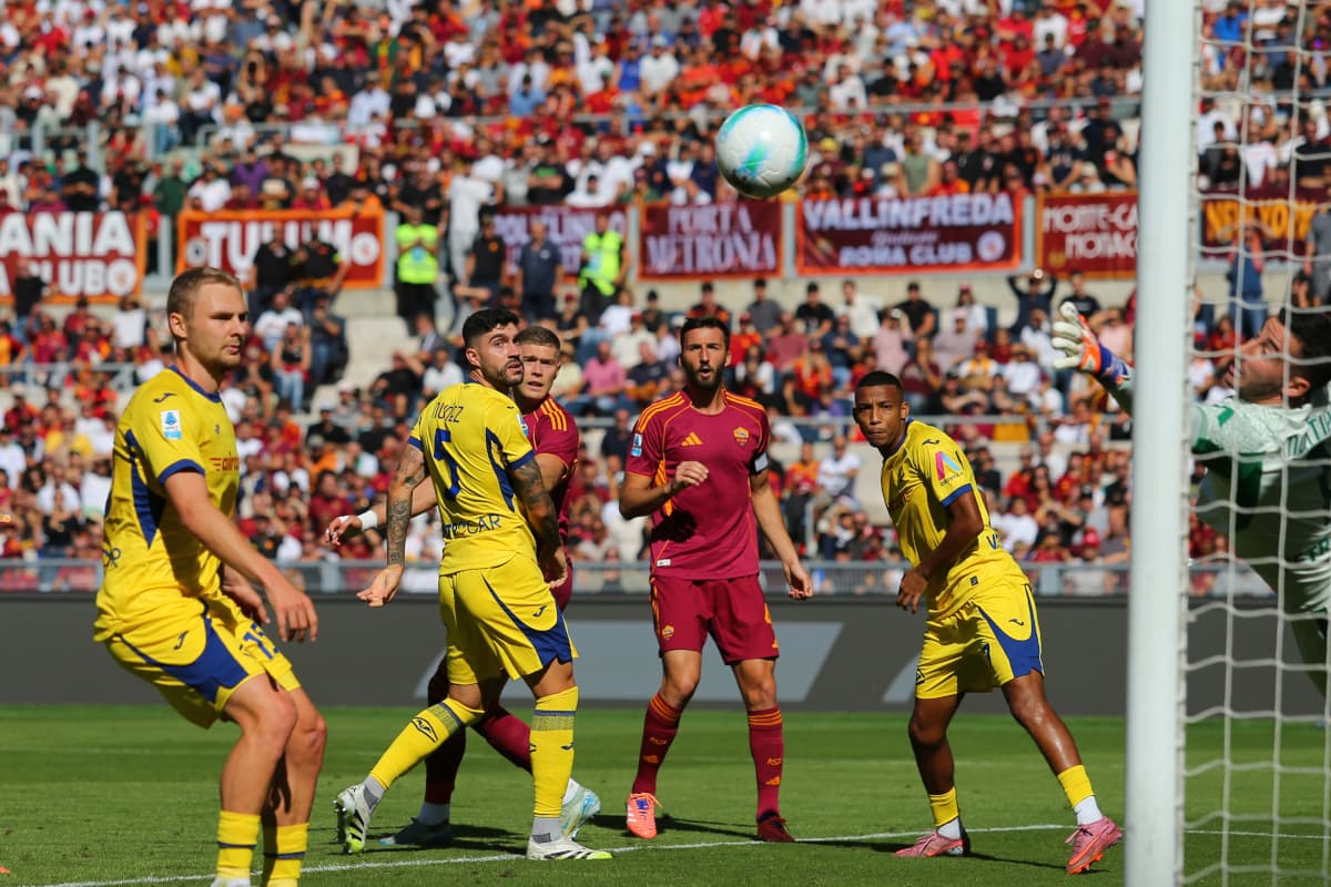 Action lors du match Hellas Verona contre AS Roma Action lors du match Hellas Verona contre AS Roma