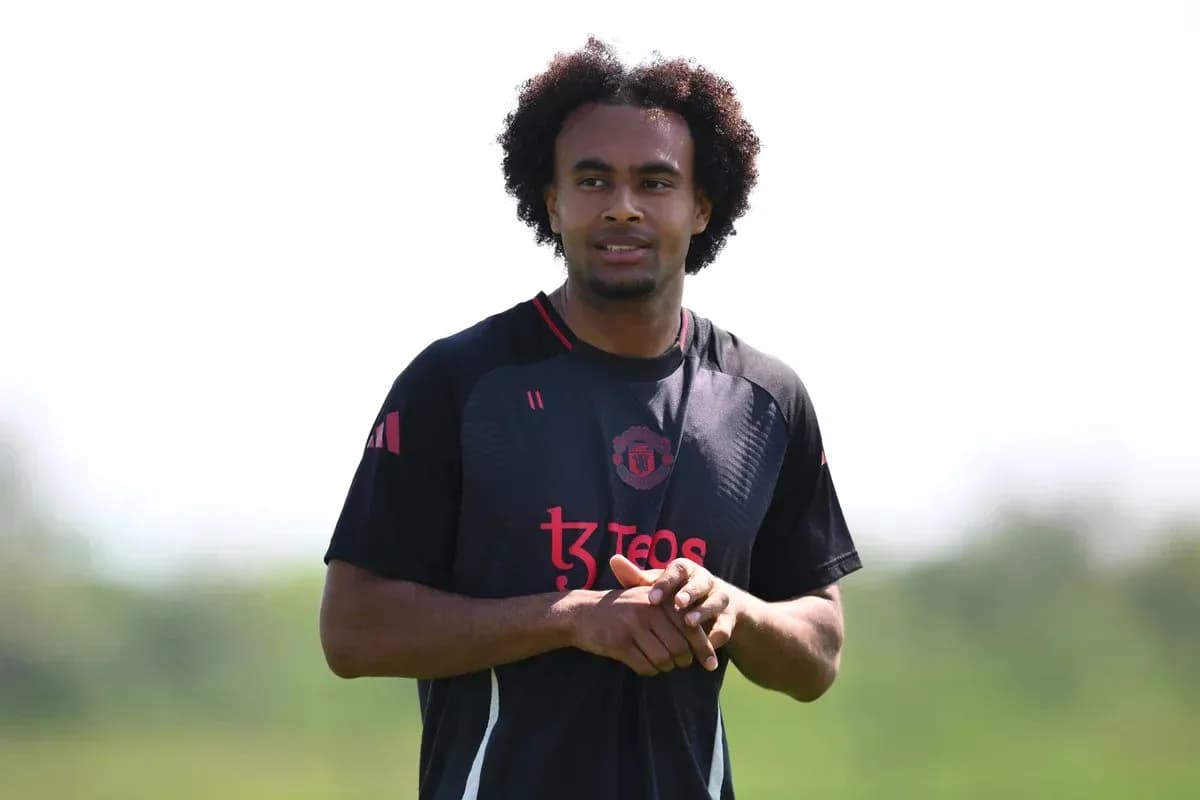 Joueur de Manchester United lors d'un entraînement Joueur de Manchester United lors d'un entraînement