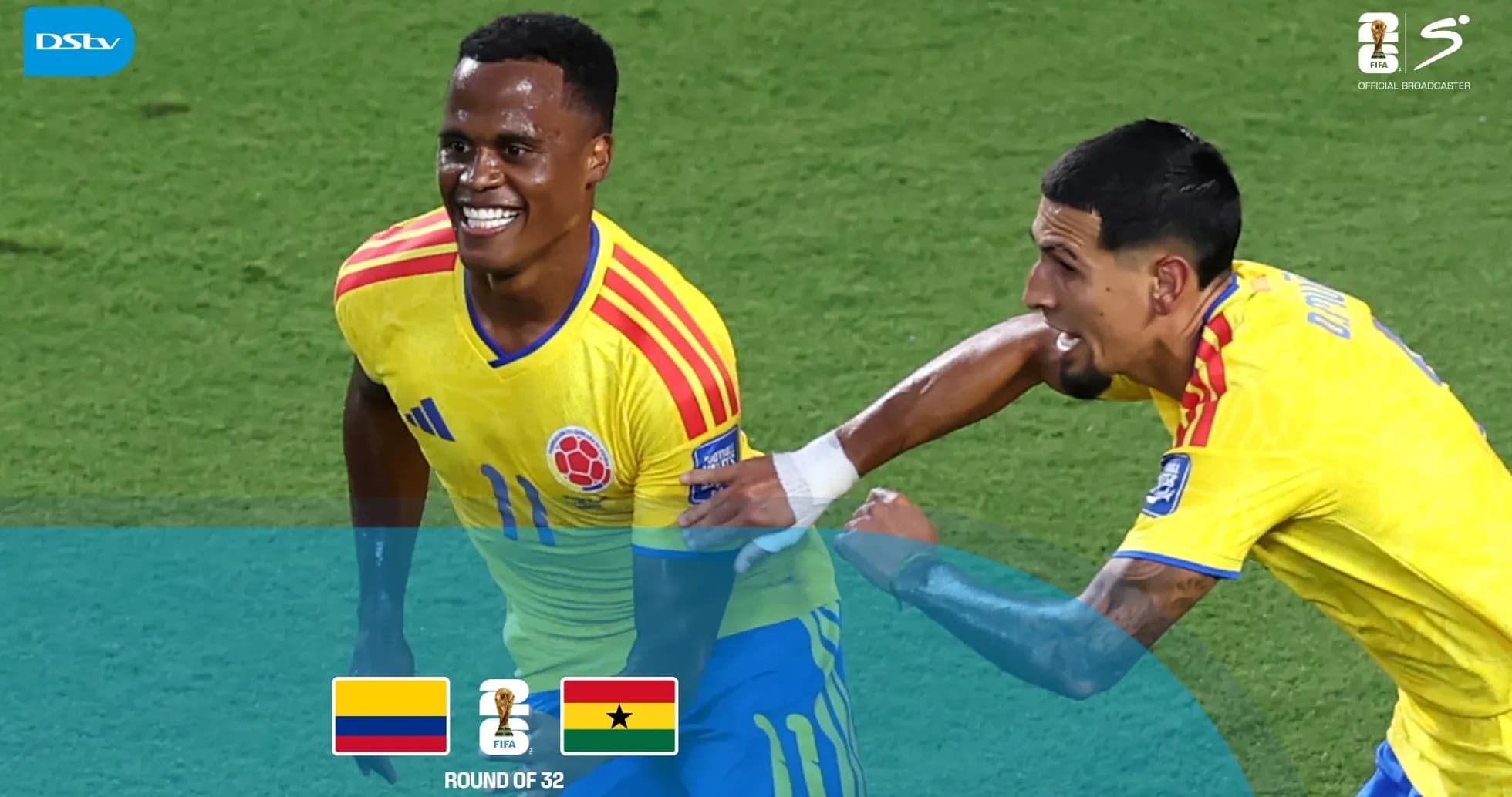 Joueurs colombiens célébrant un but lors du match Joueurs colombiens célébrant un but lors du match