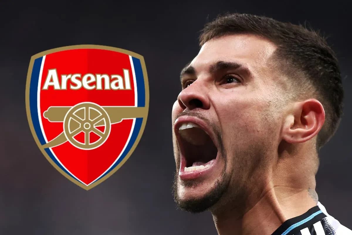 Joueur d'Arsenal criant avec le logo en arrière-plan Joueur d'Arsenal criant avec le logo en arrière-plan
