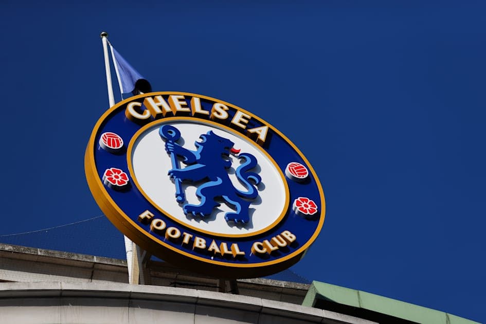 Logo du Chelsea Football Club sur fond bleu Logo du Chelsea Football Club sur fond bleu