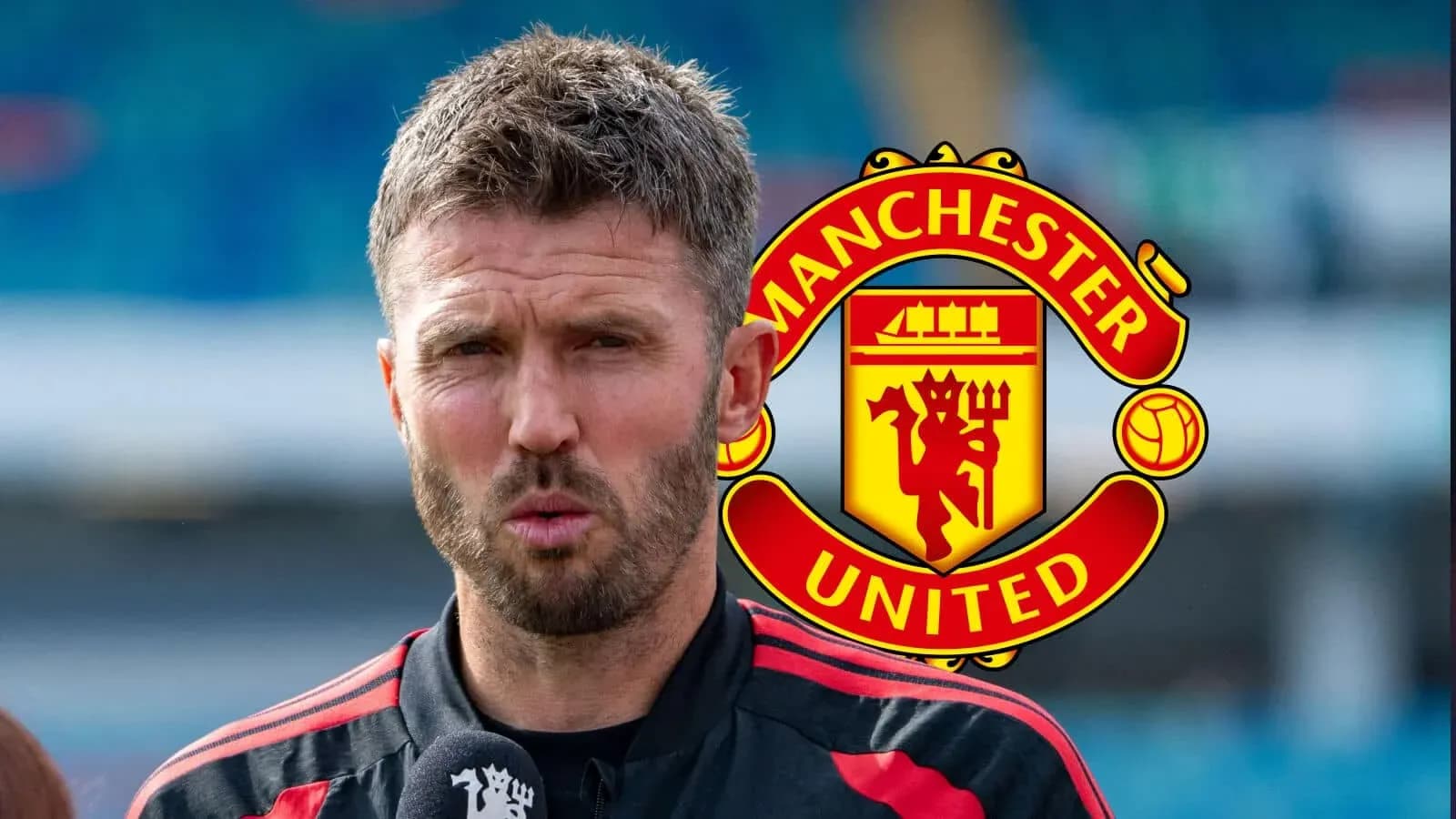 Entraîneur de Manchester United s'exprimant lors d'une interview Entraîneur de Manchester United s'exprimant lors d'une interview