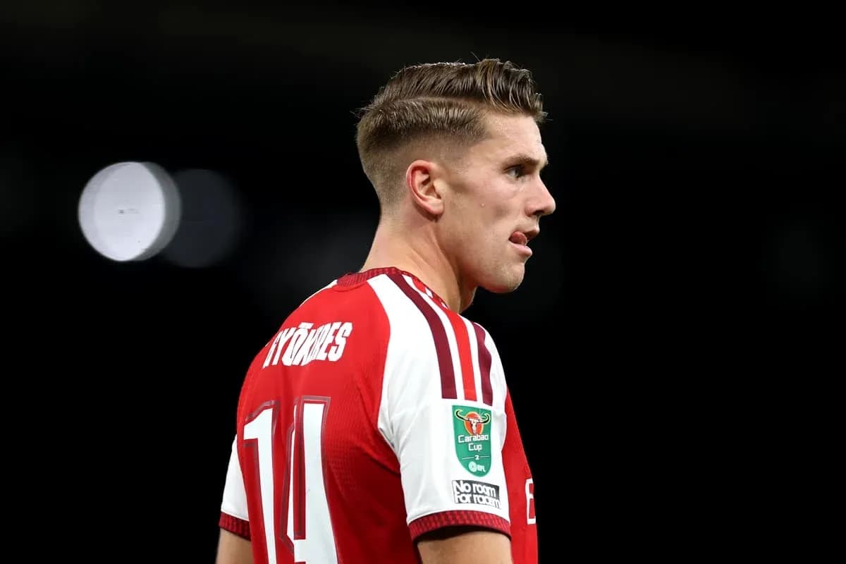 Joueur avec le numéro 14 sur le maillot Joueur avec le numéro 14 sur le maillot
