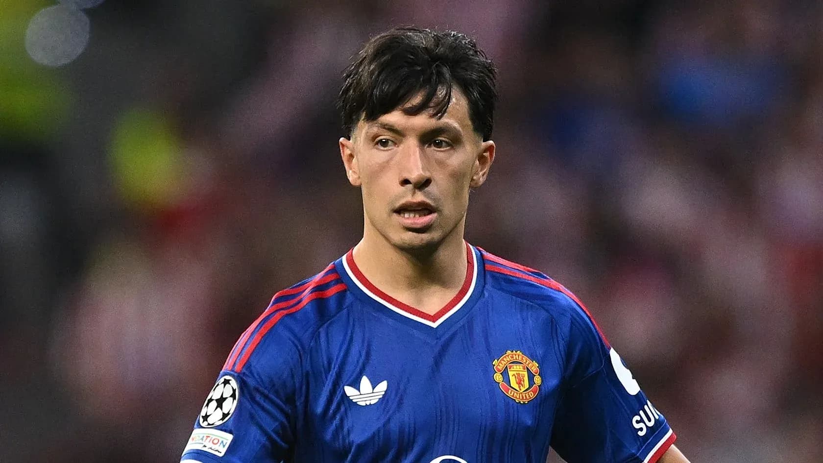 Joueur de Manchester United sur le terrain de jeu Joueur de Manchester United sur le terrain de jeu