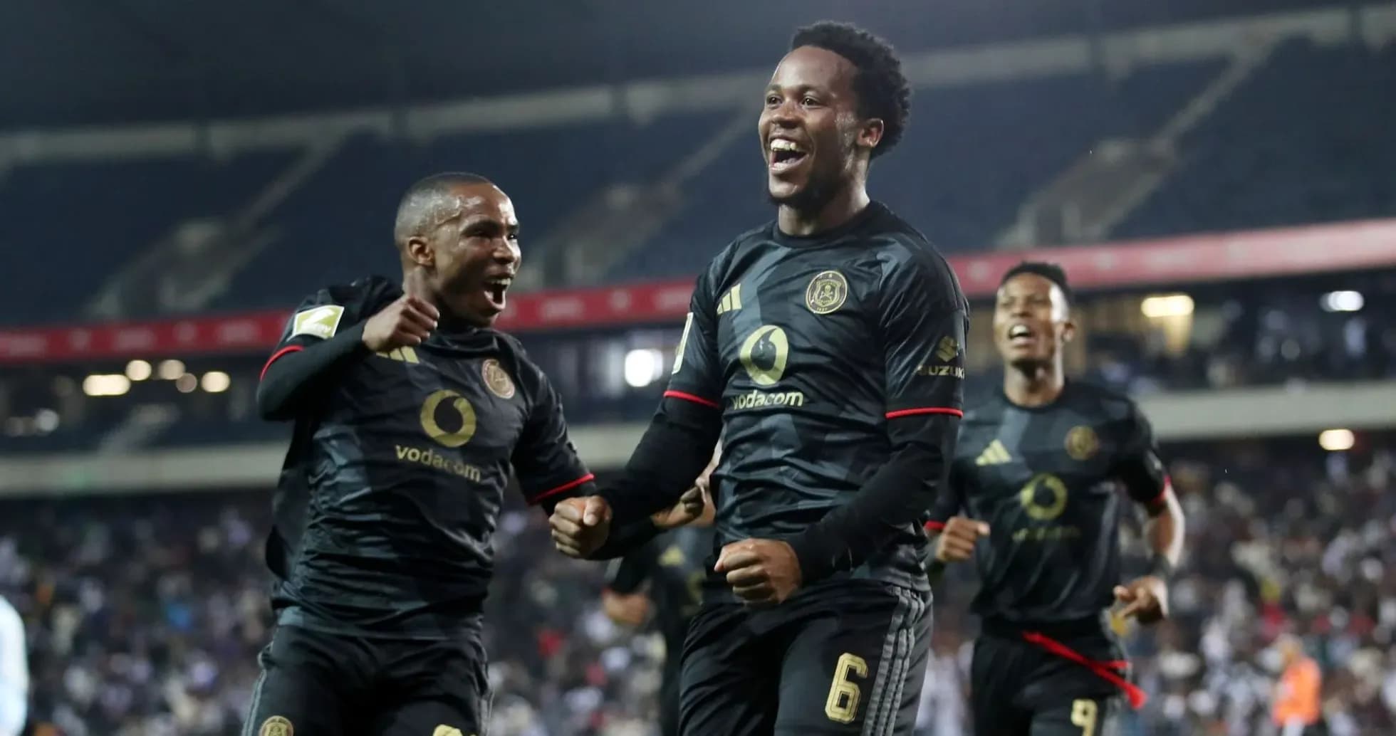 Joueurs de l'Orlando Pirates célébrant un but Joueurs de l'Orlando Pirates célébrant un but