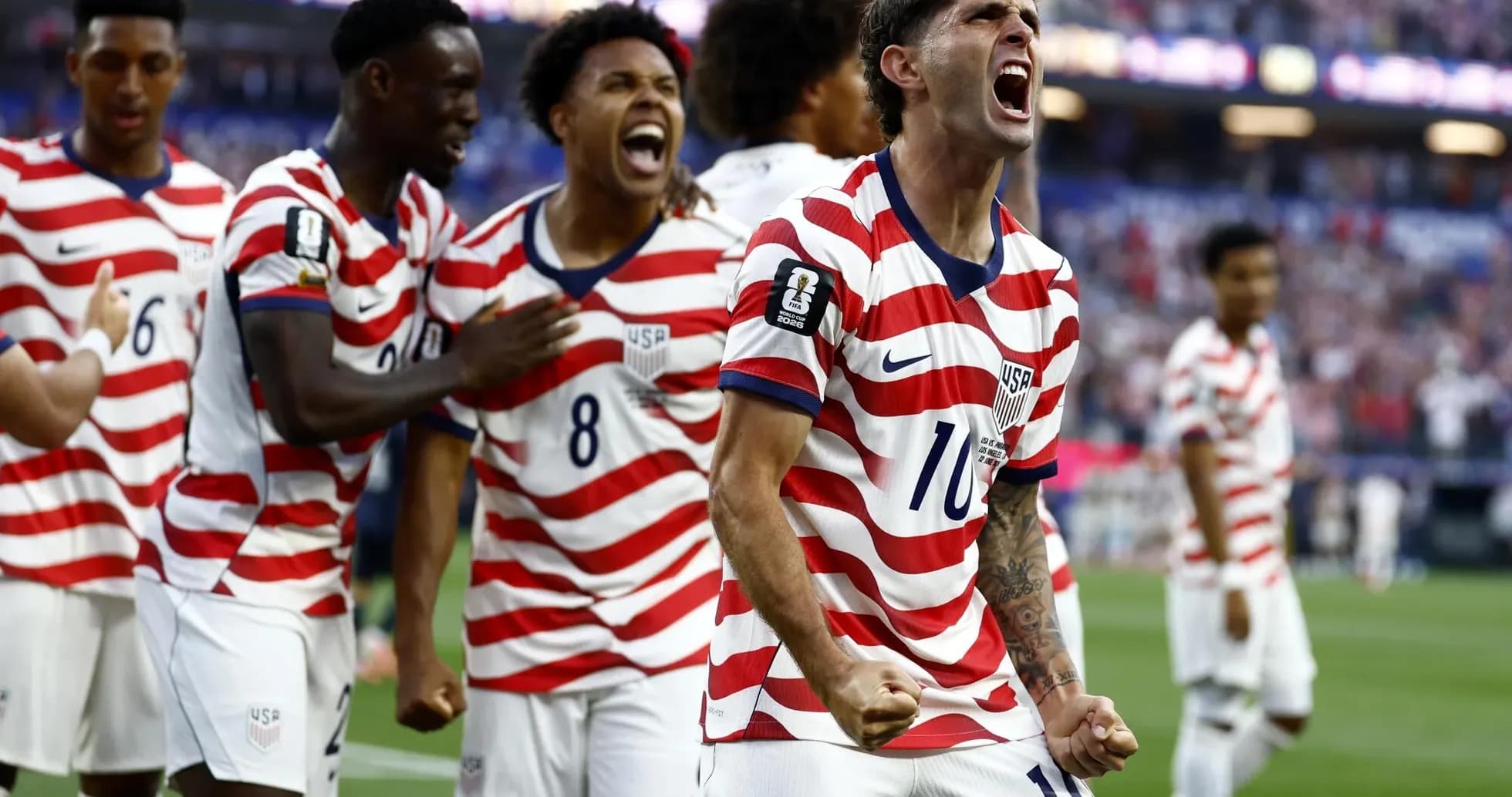 Joueurs américains célébrant un but Joueurs américains célébrant un but