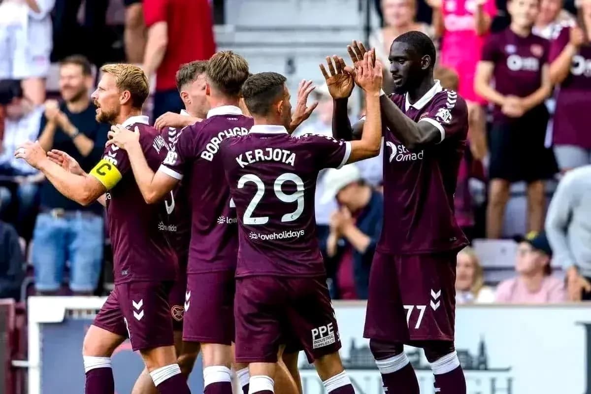 Joueurs de Heart of Midlothian célébrant un but Joueurs de Heart of Midlothian célébrant un but