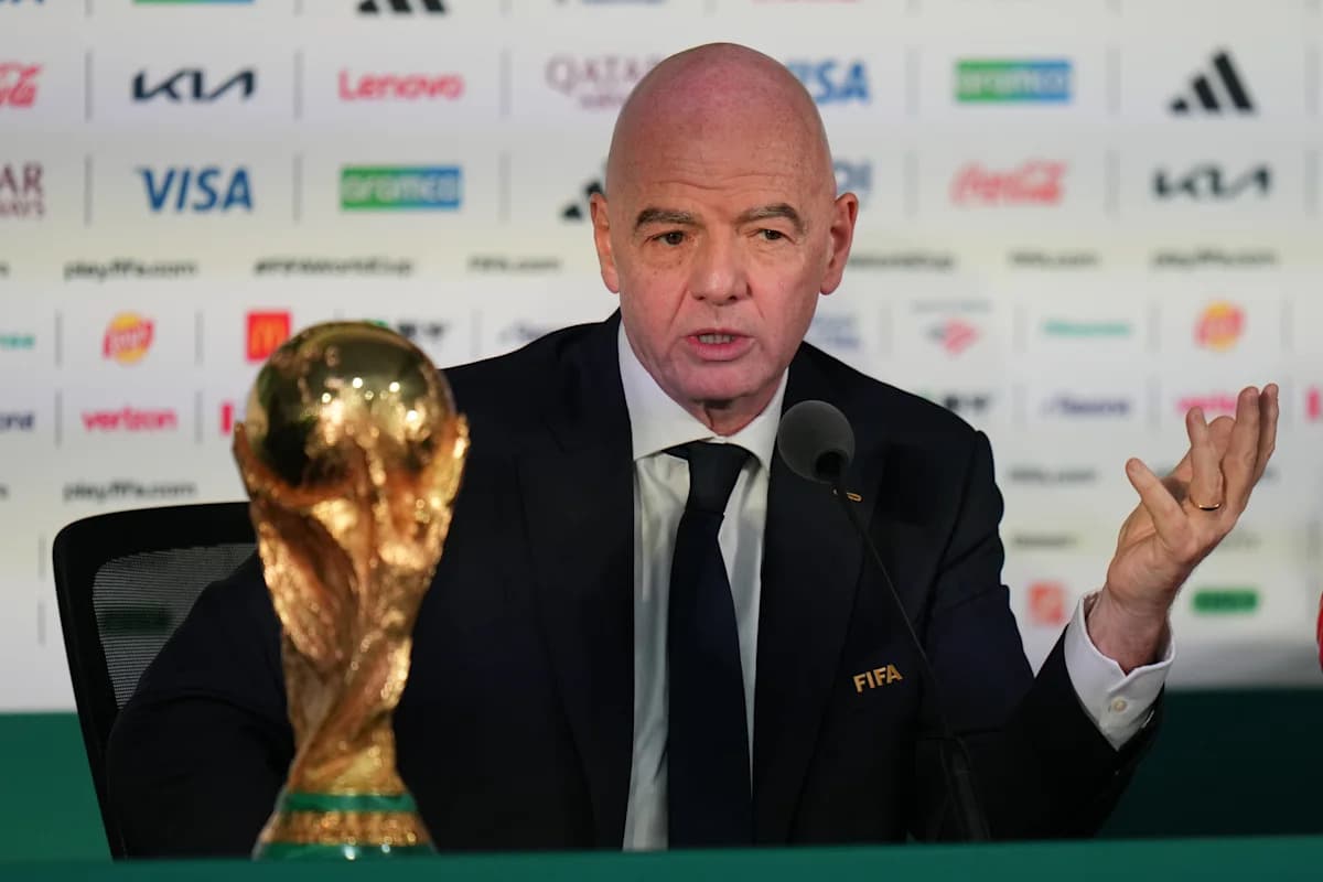 Gianni Infantino réagit vivement aux critiques de la Coupe du Monde 2026 Gianni Infantino réagit vivement aux critiques de la Coupe du Monde 2026