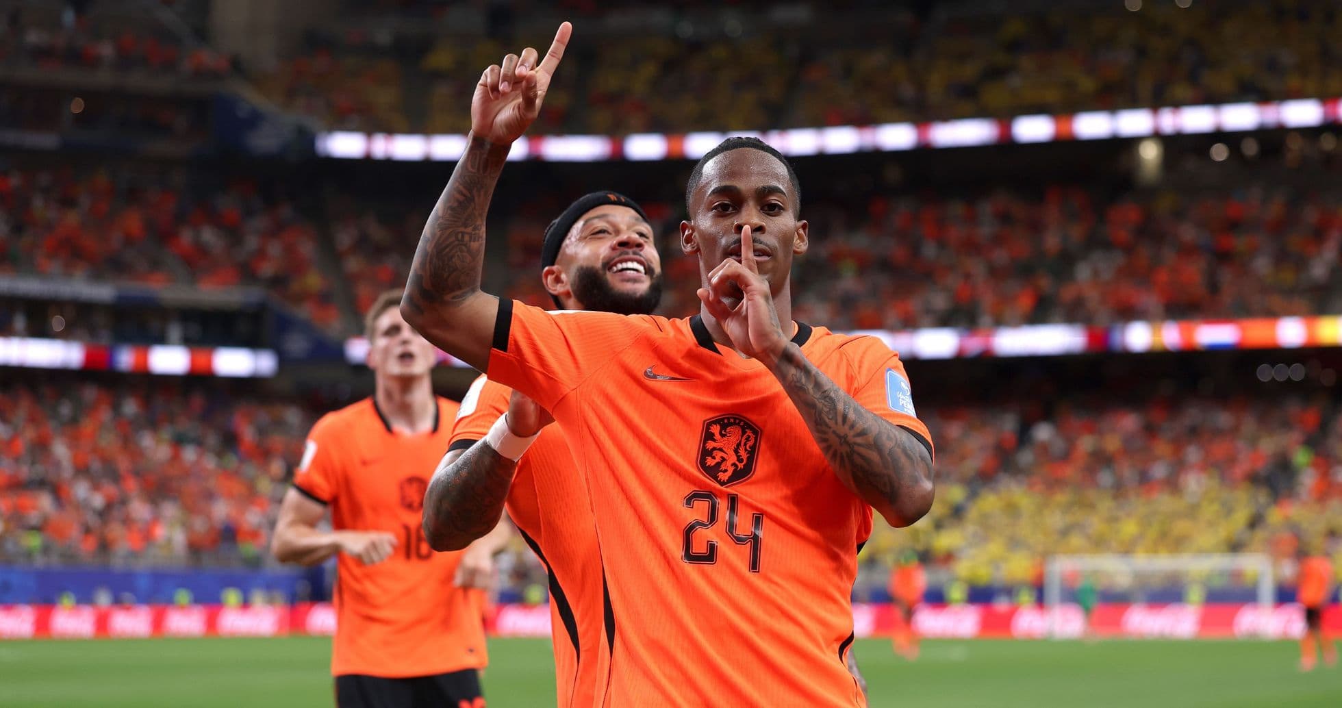 Al-Hilal s'offre Crysencio Summerville pour 70 millions d'euros, un record historique Al-Hilal s'offre Crysencio Summerville pour 70 millions d'euros, un record historique