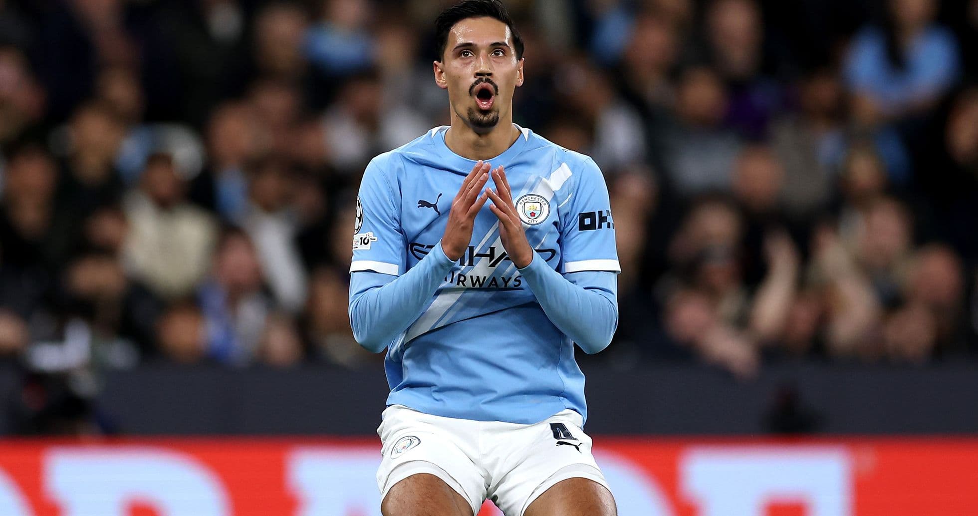 Manchester City confirme l'arrivée d'Elliot Anderson pour 135 millions d'euros Manchester City confirme l'arrivée d'Elliot Anderson pour 135 millions d'euros