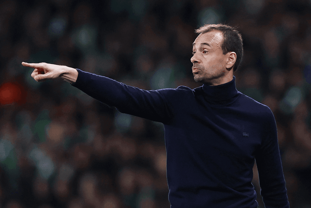 Strasbourg nomme Hugo Oliveira entraîneur après le départ inattendu de Gary O'Neil Strasbourg nomme Hugo Oliveira entraîneur après le départ inattendu de Gary O'Neil