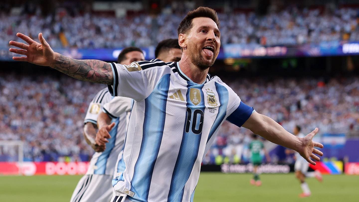 Messi Brille Lors du Match d'Ouverture de l'Argentine Contre l'Algérie Messi Brille Lors du Match d'Ouverture de l'Argentine Contre l'Algérie