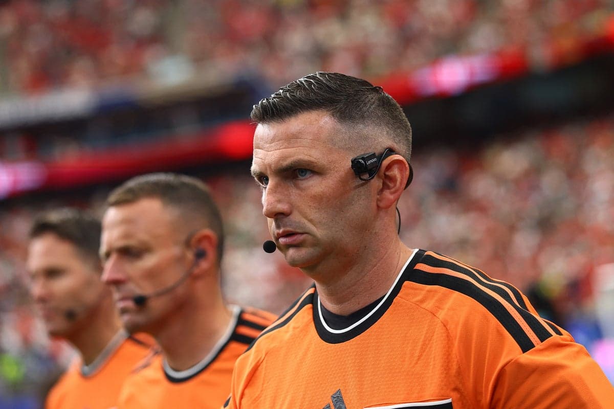 La Guerre des Malouines influence-t-elle les désignations arbitrales à la Coupe du Monde ? La Guerre des Malouines influence-t-elle les désignations arbitrales à la Coupe du Monde ?